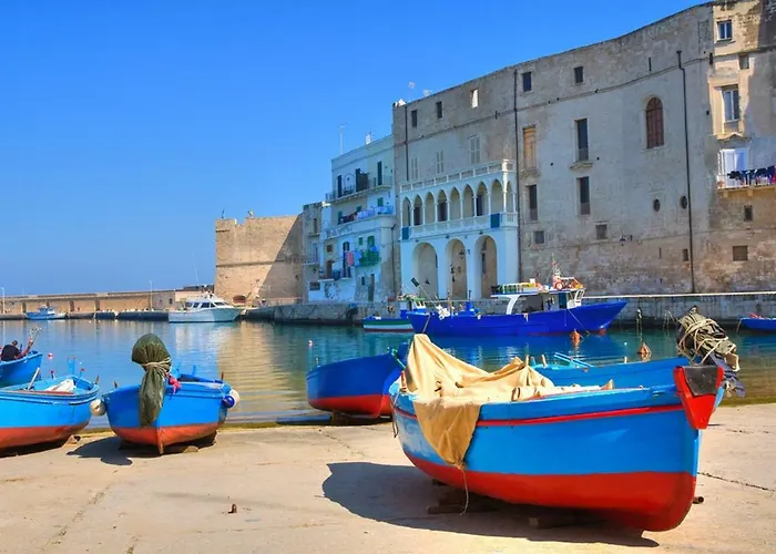 Baciata Dal Sole * Monopoli