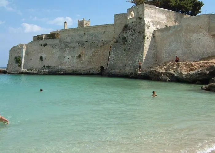 Baciata Dal Sole * Monopoli